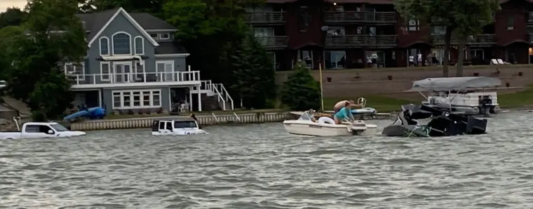 Indiana Family Saves Sinking Boat With Wrangler and Raptor