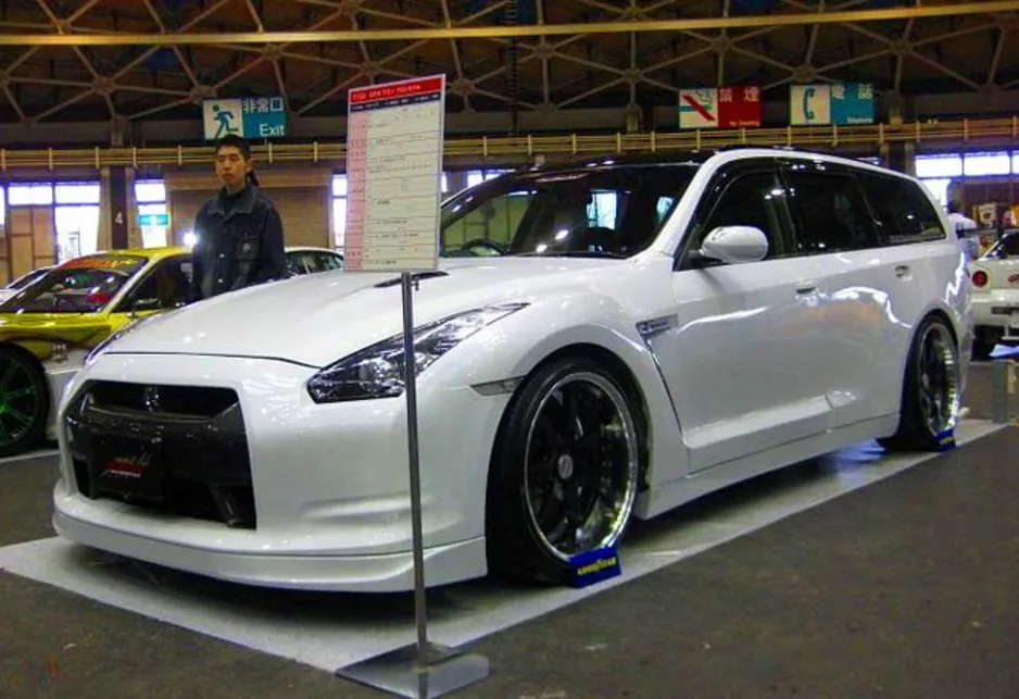 Nissan Stagea-based GT-R wagon features a V6 turbo