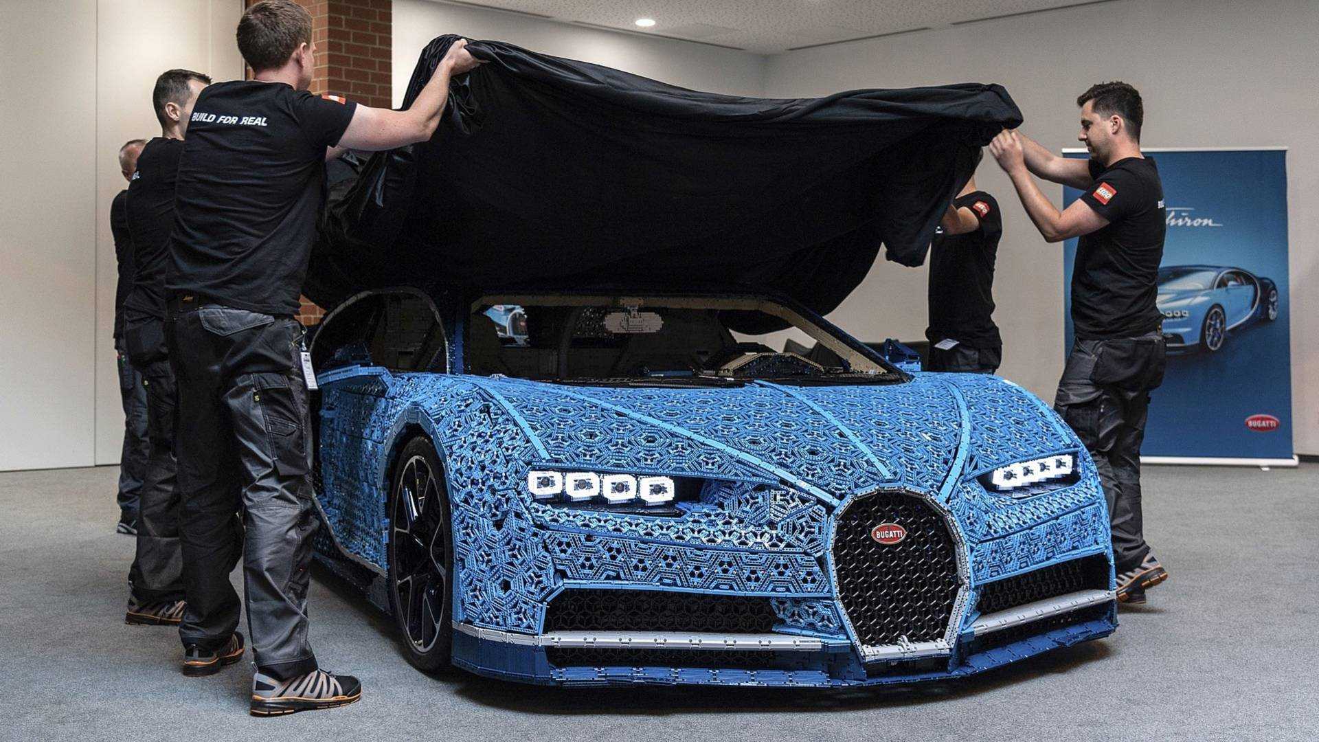 1: Bugatti Chiron Lego Detailled On Video Like A Real Car