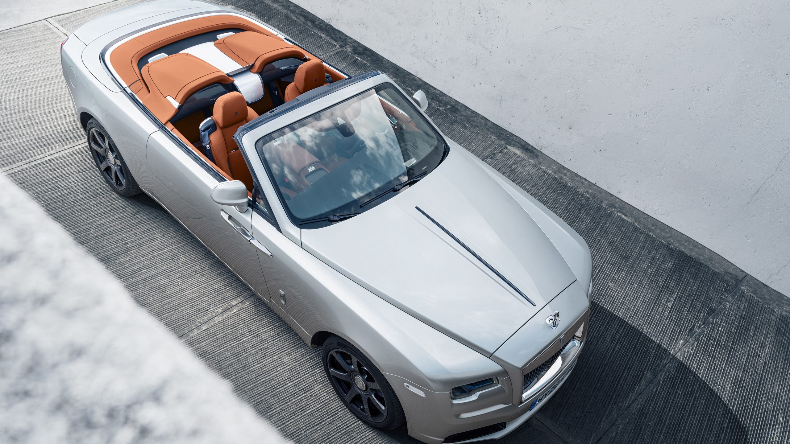 Rolls-Royce Dawn Silver Bullet teased as a two-seater