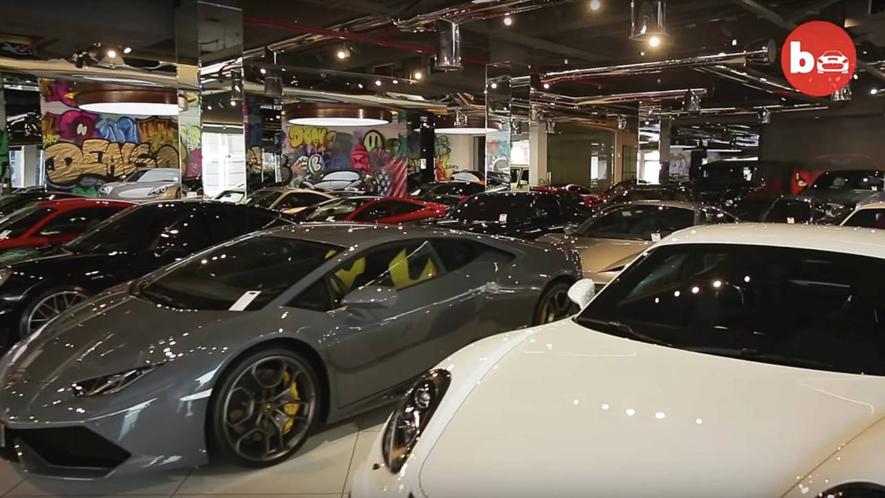 Dubai Dealer Offers $45 Million in High-End Cars