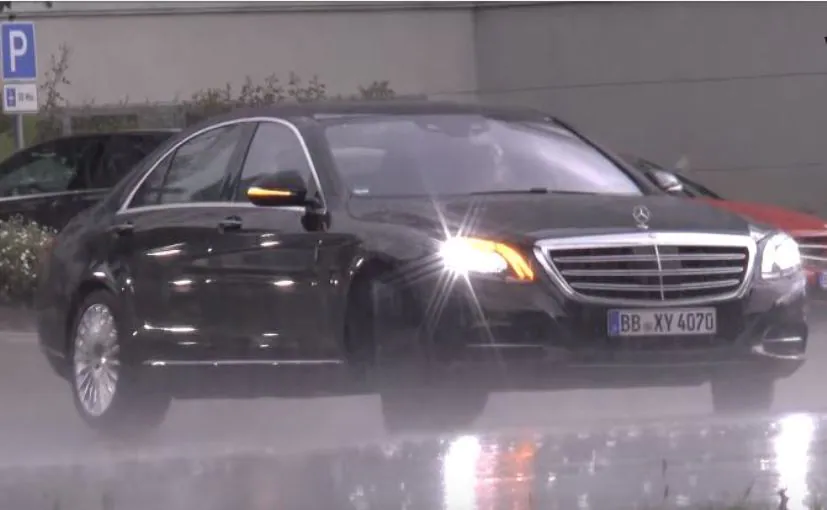 The 2017 Mercedes S-Class facelift is spotted for the first time