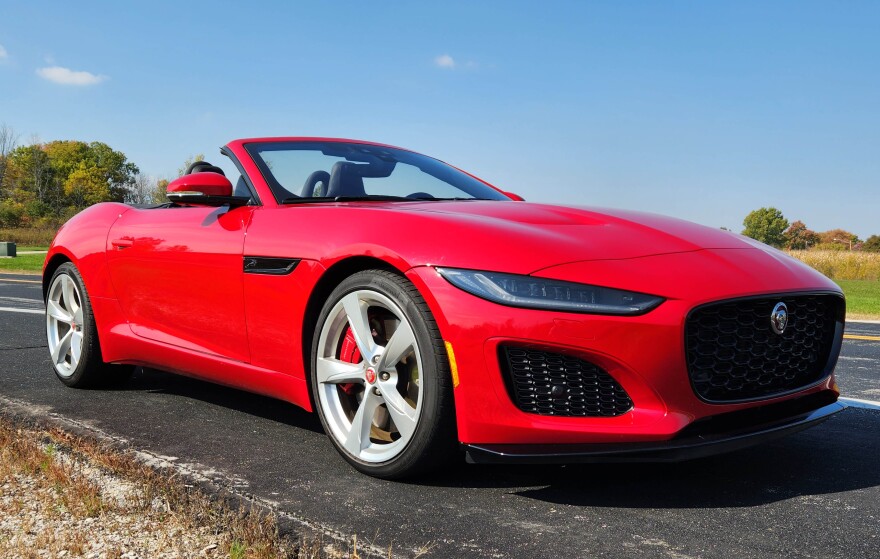 2022 Jaguar F-Type arrives with a new P450 model making 444 HP