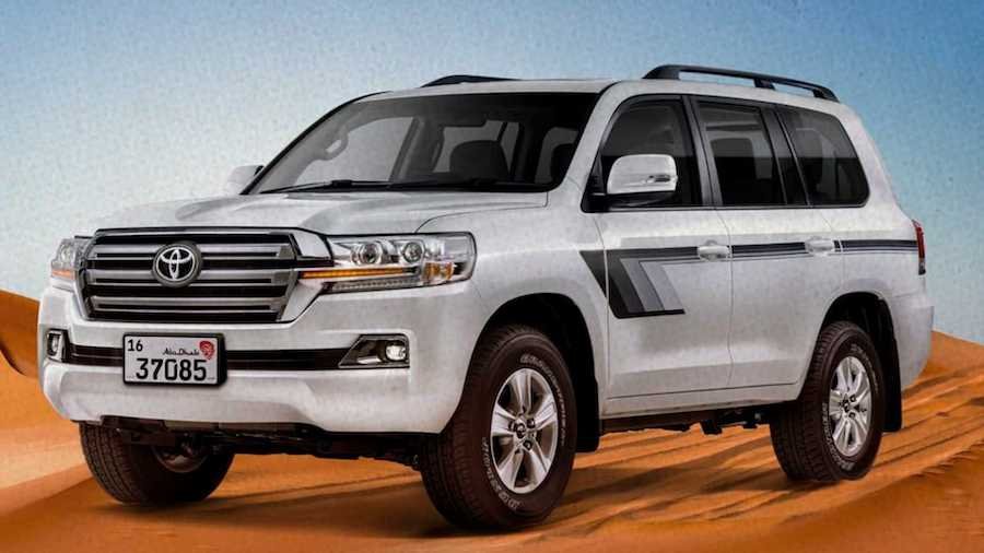 Toyota Land Cruiser Heritage Edition in UAE Has Factory Air Compressor