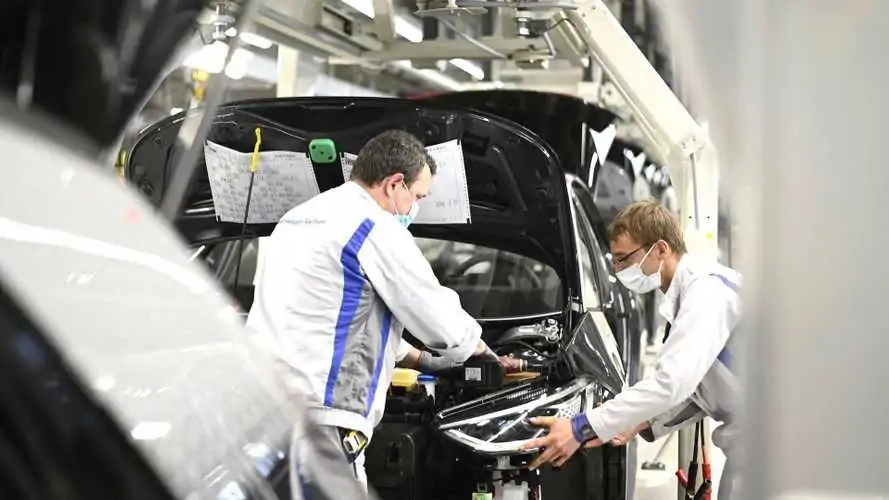 VW Employees Get Another Coronavirus Bonus as a One-Off Payment