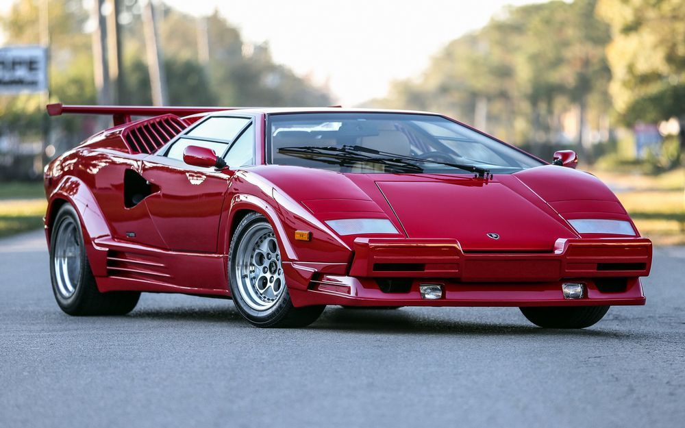 Lamborghini sold more cars in Q1 2022 than the entire 16-year Countach Run