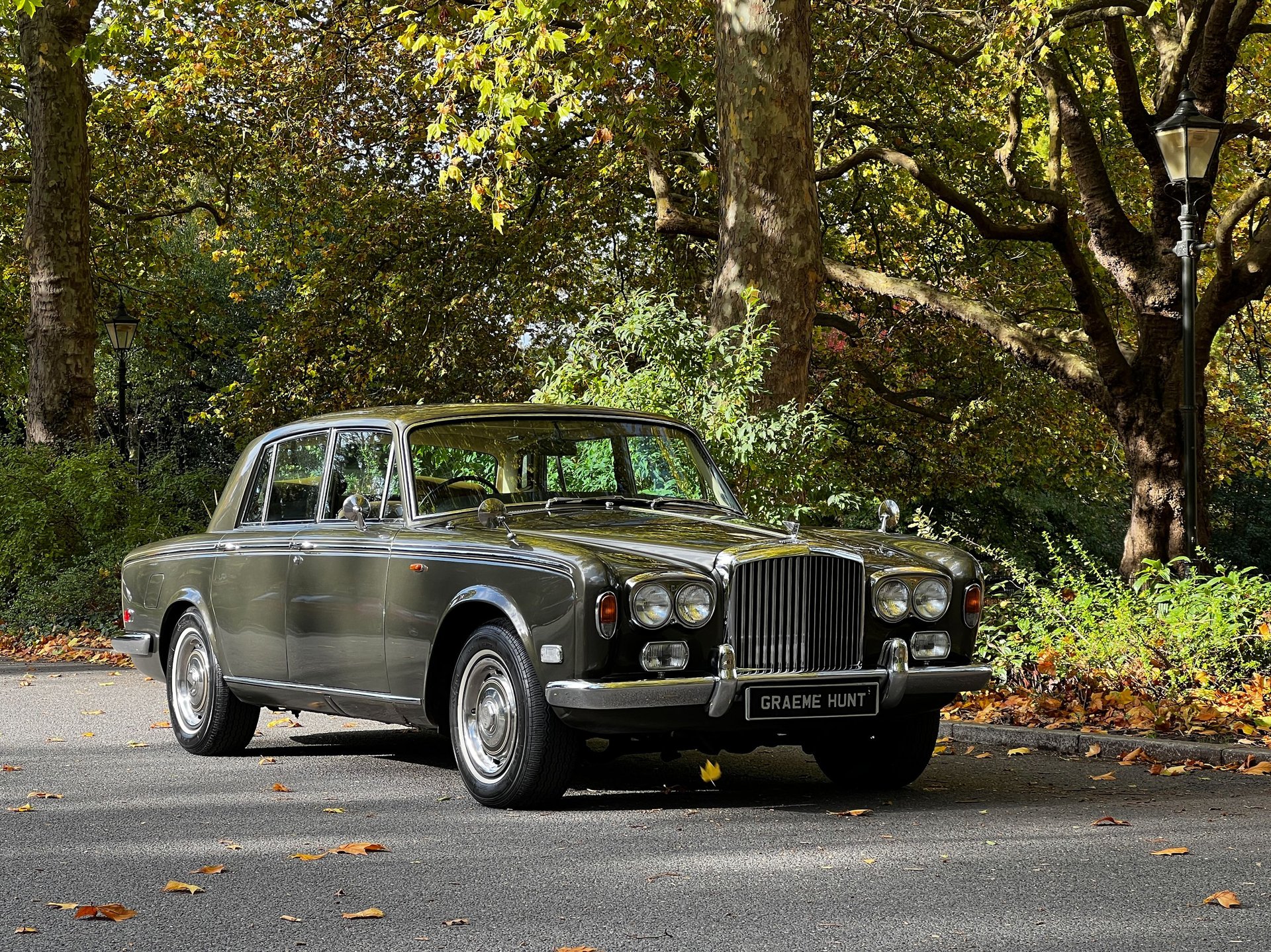 12 cars belonging to British royalty going up for auction