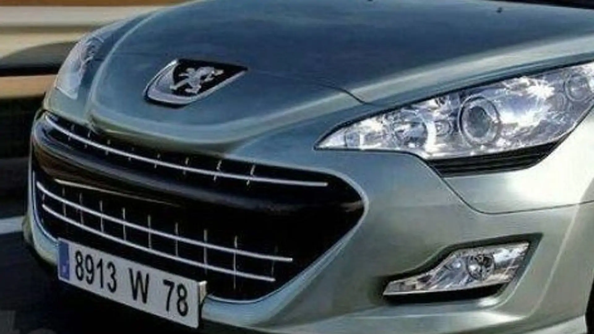 New Peugeot 608 Set for Paris Debut?