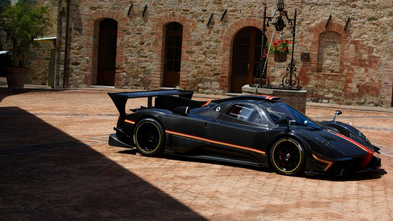 Pagani Zonda Revolucion reportedly laps Ring in 6:30 min