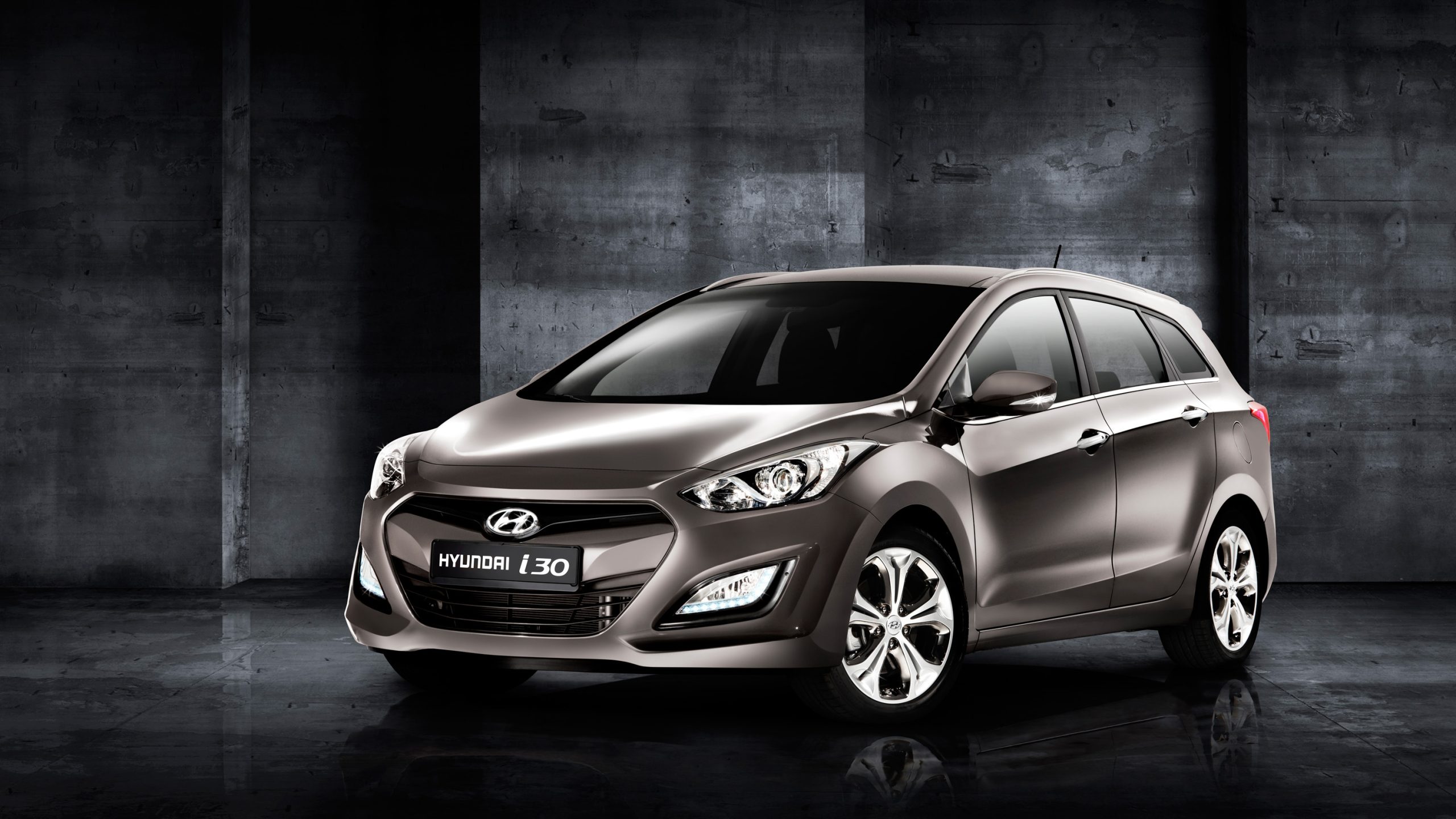 Geneva, Switzerland: 2013 Hyundai i30 Wagon launches