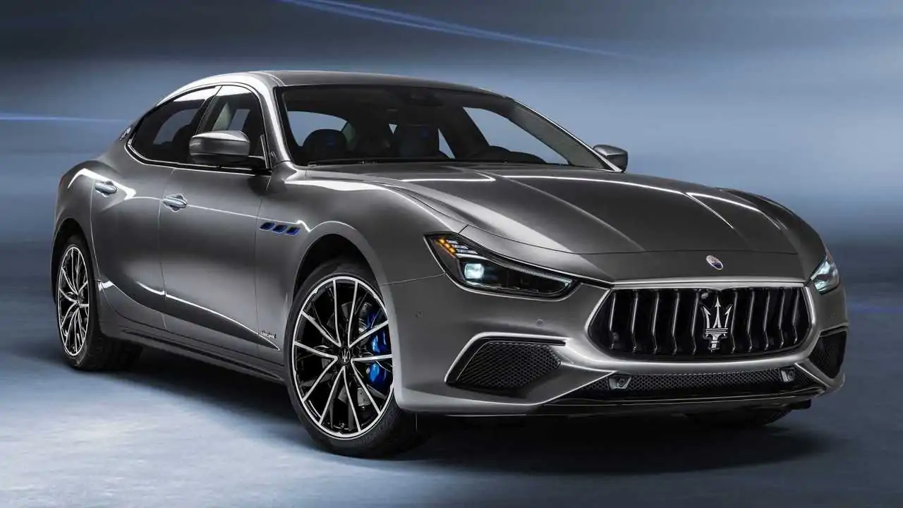 Maserati Ghibli Hybrid Reveal With 330 Horsepower and A Facelift