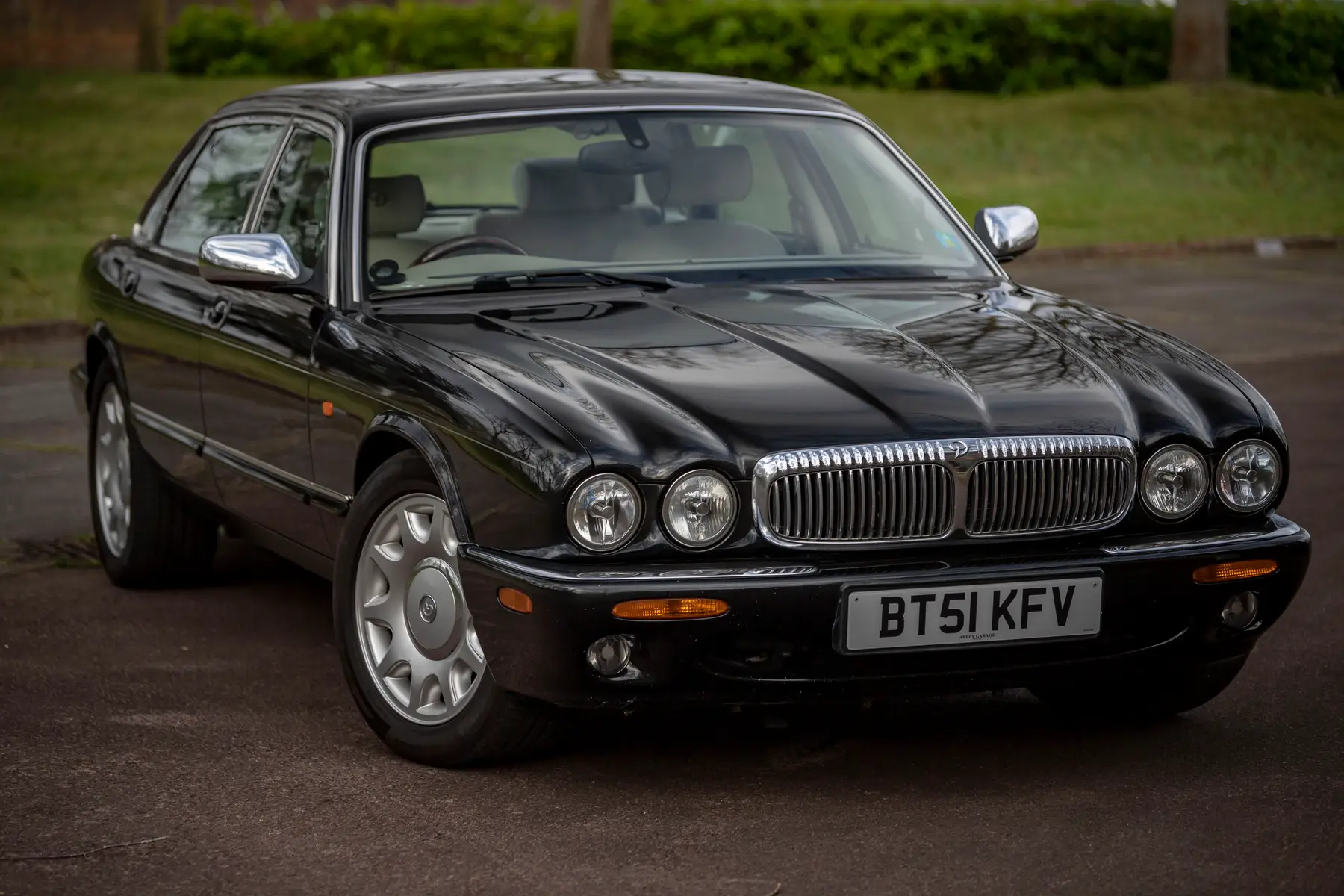 12 cars belonging to British royalty going up for auction