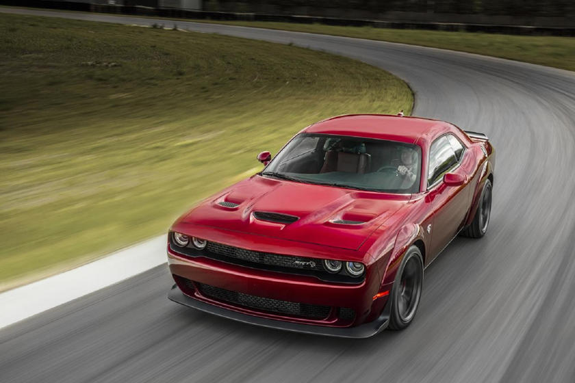 Dodge Challenger Hellcat clocked at 198 MPH on Public Roads