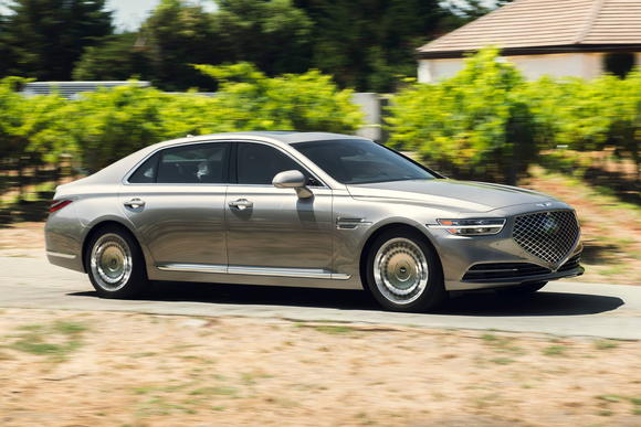 2020 Genesis G90 Gets Almost $7,000 Lease Discount