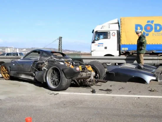 Pagani C9 Prototype Autobahn Crash In Germany