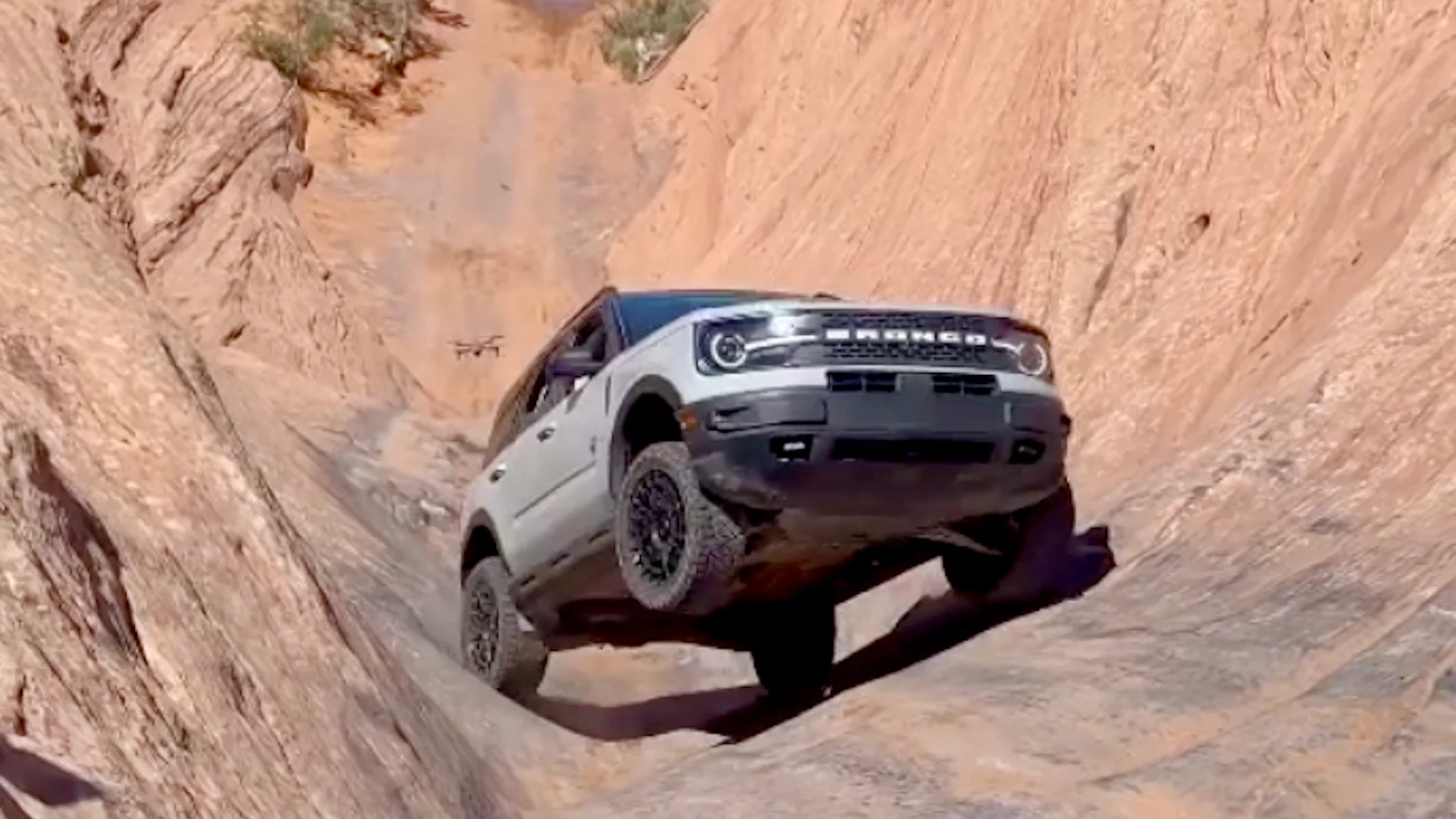 Ford Bronco Sport Takes on Hell's Gate Like a Walk in The Park