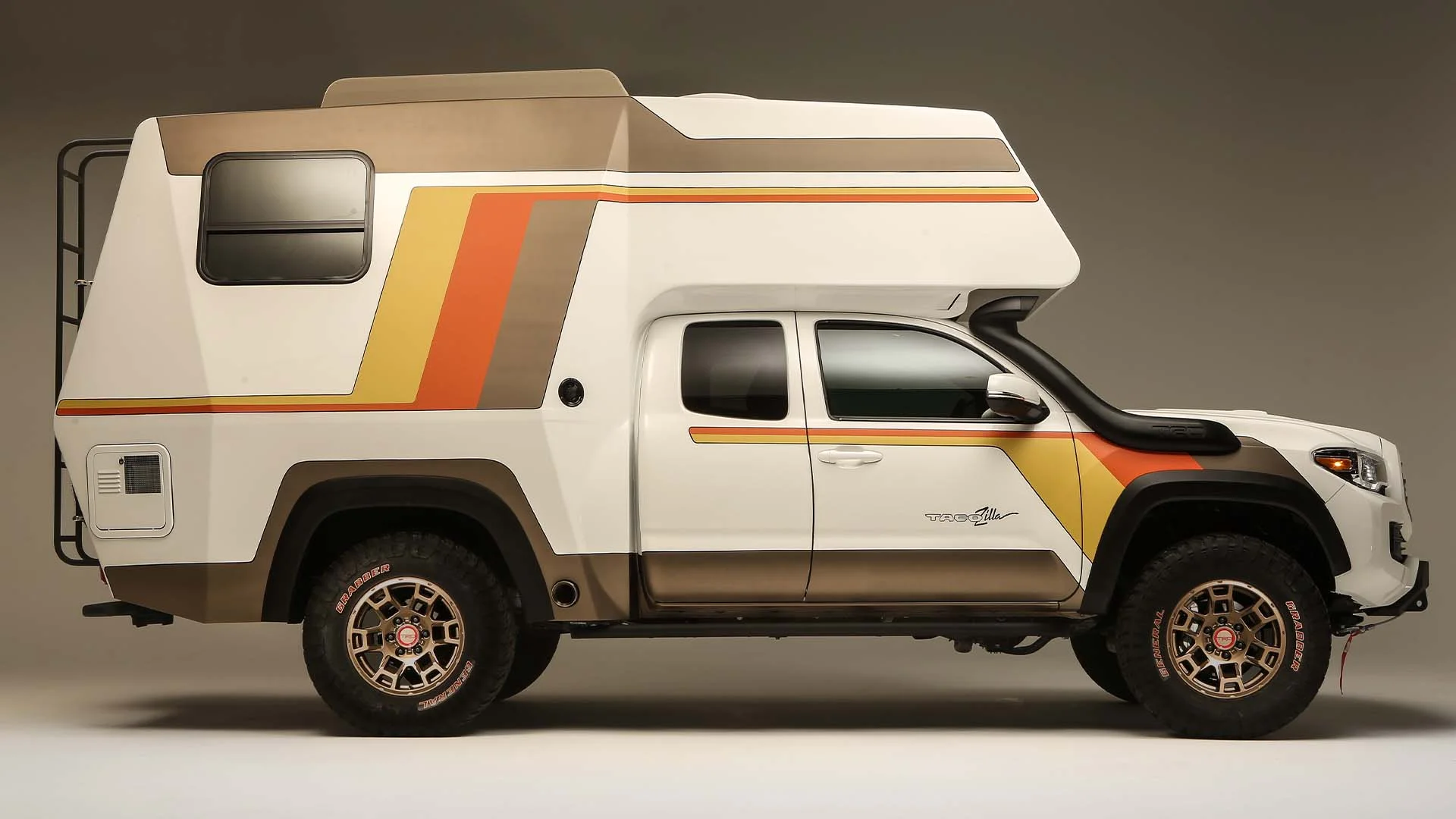 You Will Love This Toyota Tacoma, Attached to an Old Camper with Style