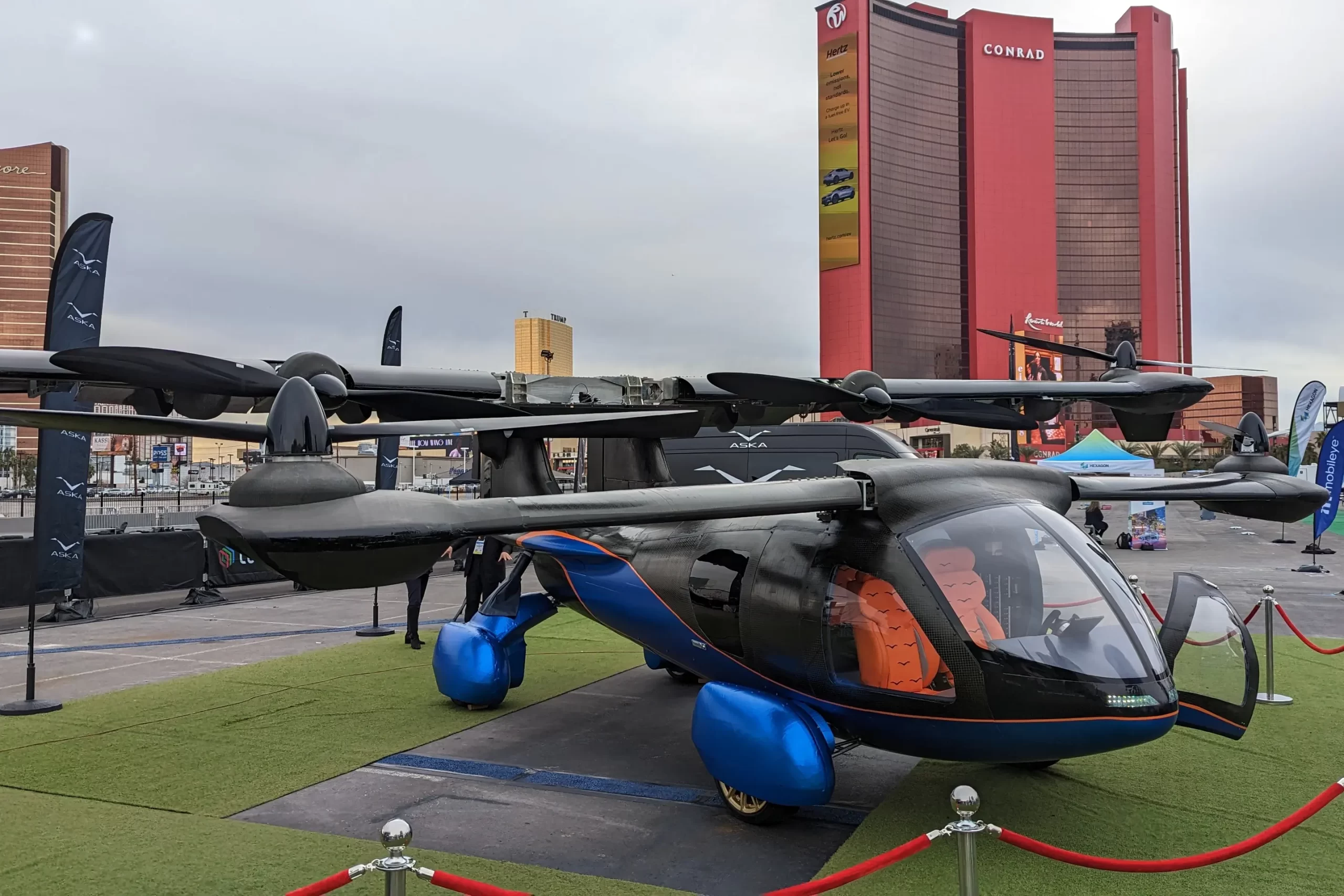 Aska  A5 flying Car Aerodynamic 4-seater Drive