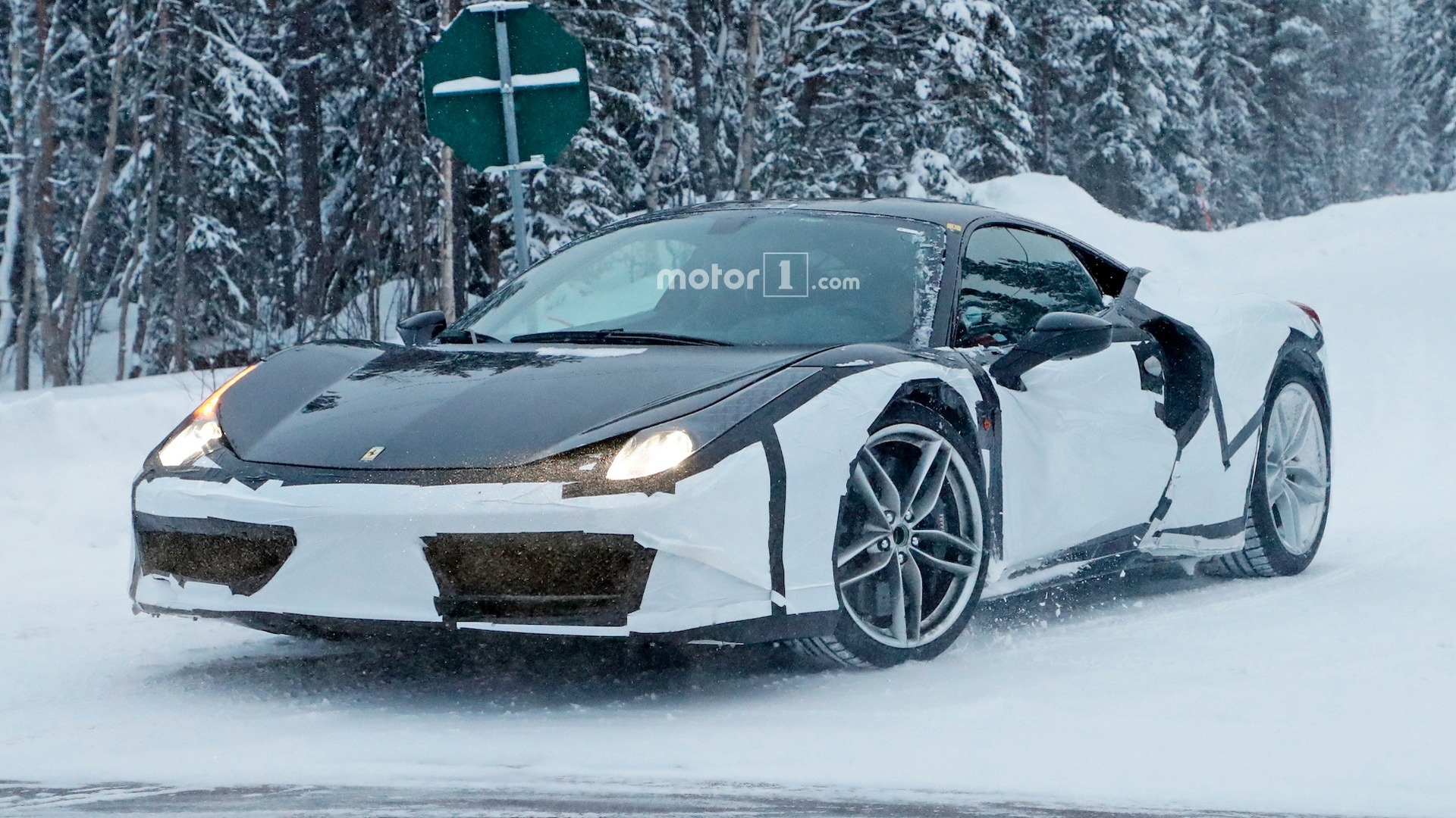 Some Ferrari 488 GTO Technical Specifics Leaked from Dealer Meeting