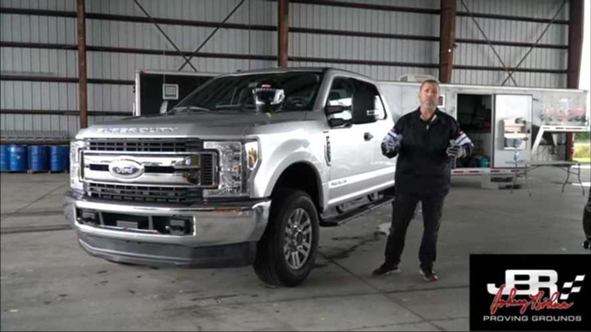 Ford F-250 Extremely Cuts the Top