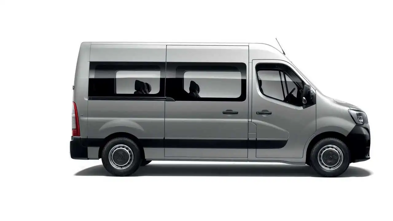 Renault Master and Trafic Vans Revealed. Plus, Electric Concept