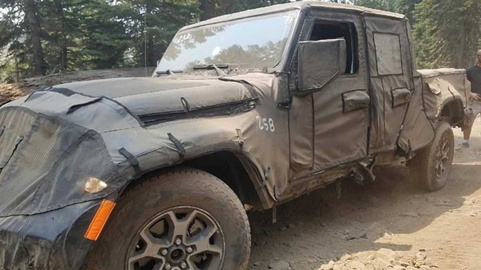 Jeep Wrangler Pickup Test Mules Found Very Dirty on The Trail