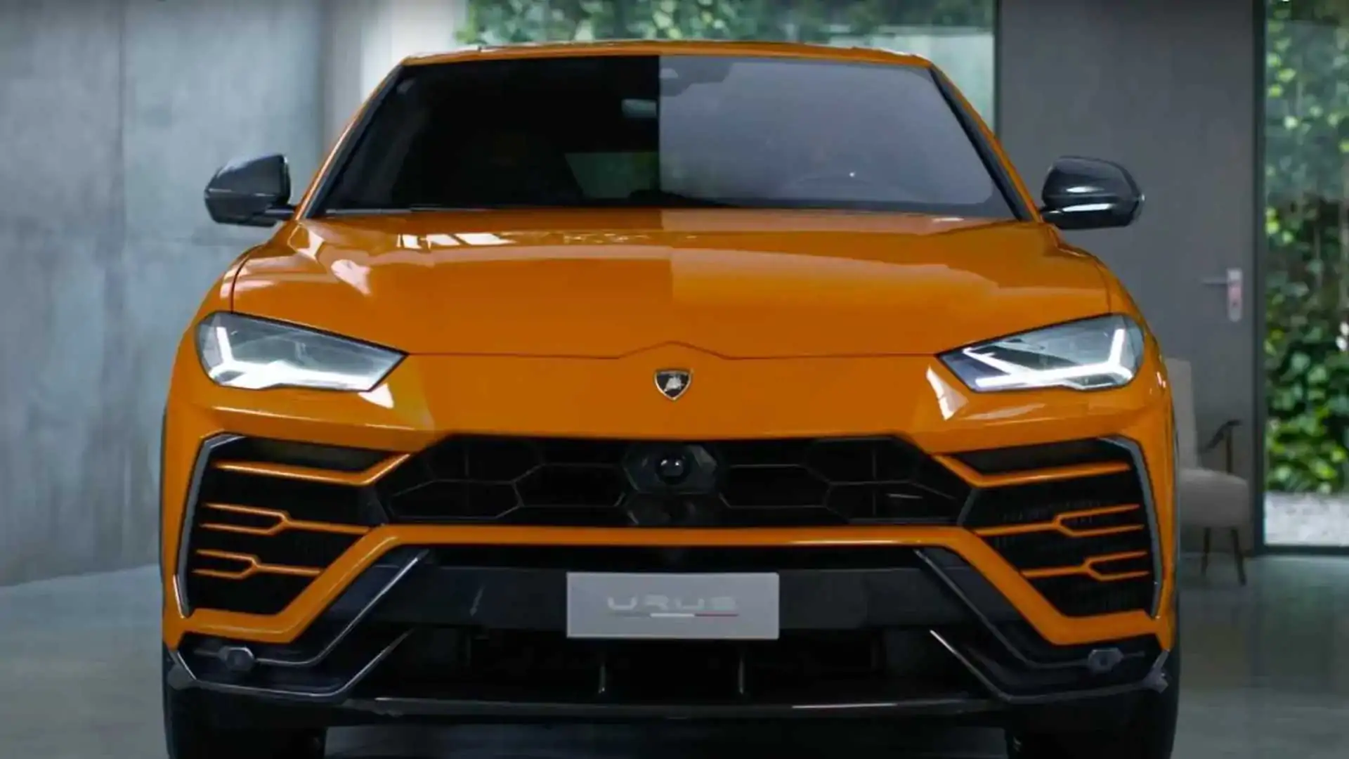 Original Lamborghini Urus Carbon Fiber Accessories now available