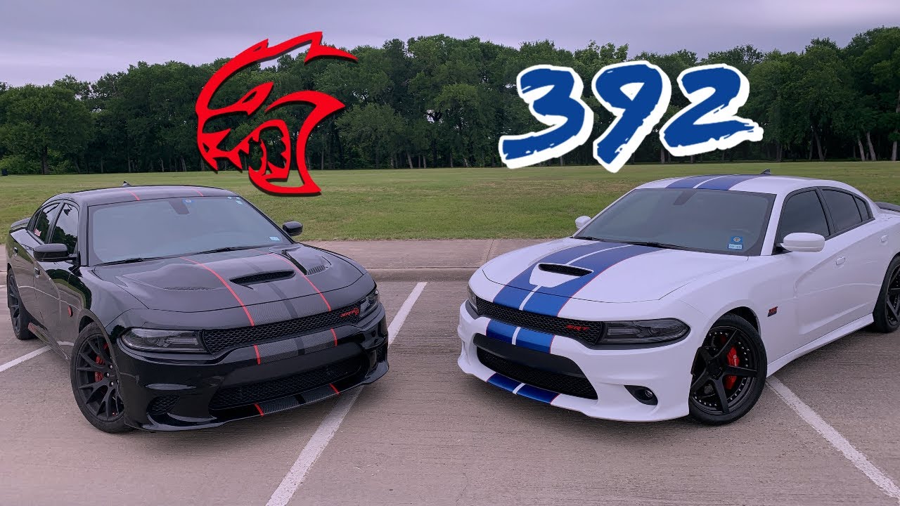 Dodge Challenger Drag Race Pits Hellcat Against SRT