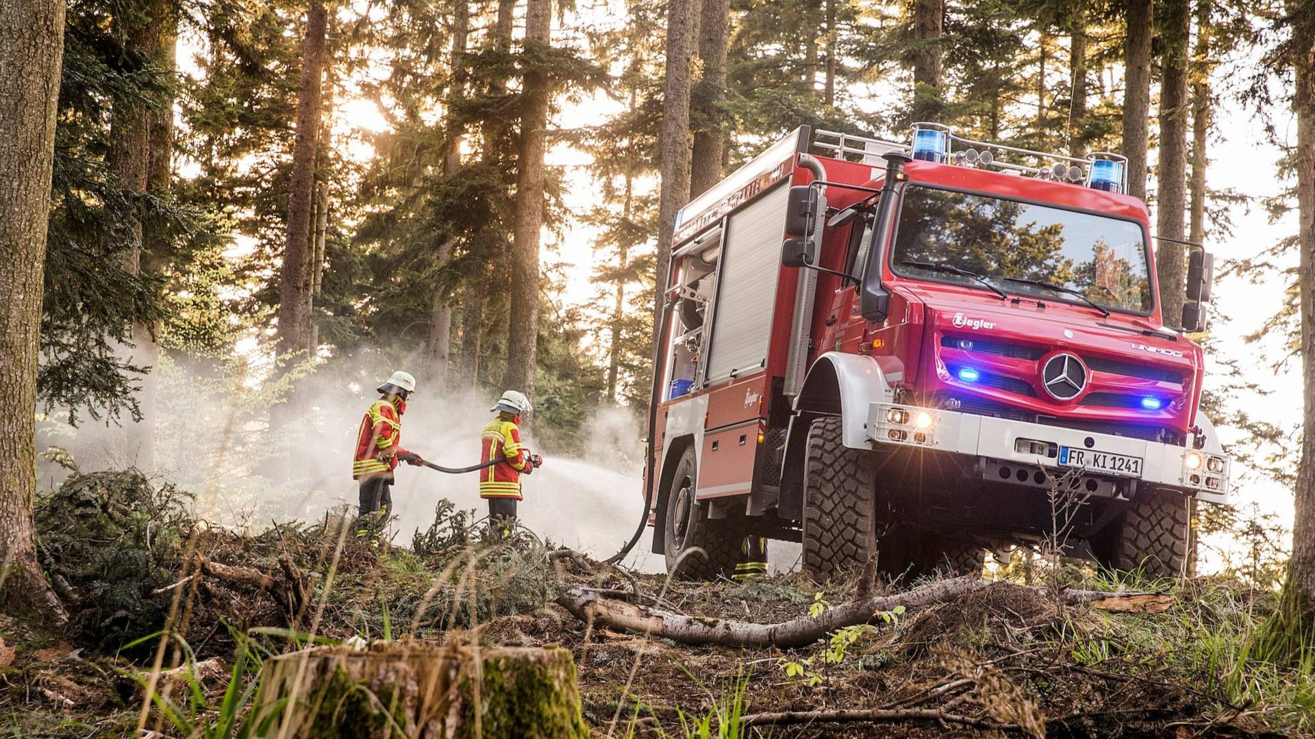 -Benz Unimog is a seriously cool Mercedes-Benz Unimog and ready to battle the blazes