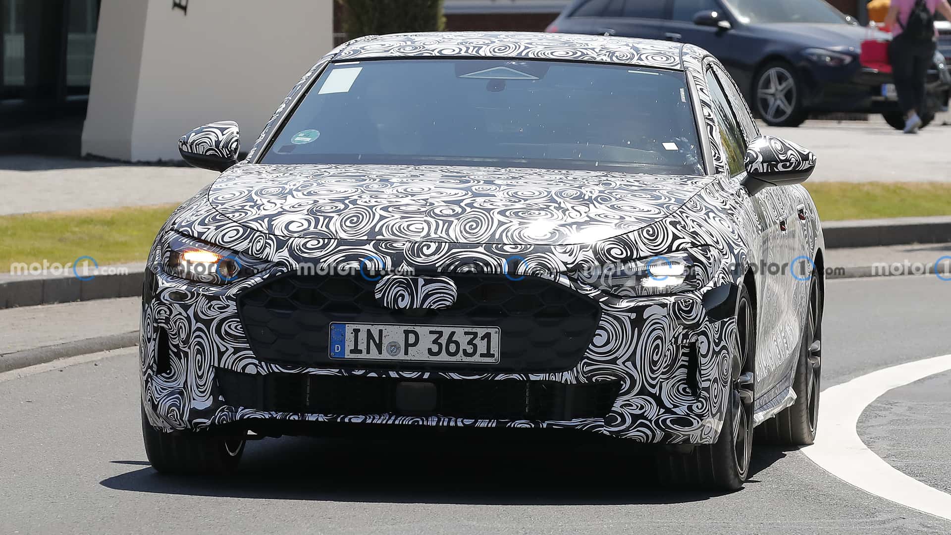 Audi RS5 Latest Spy Photos