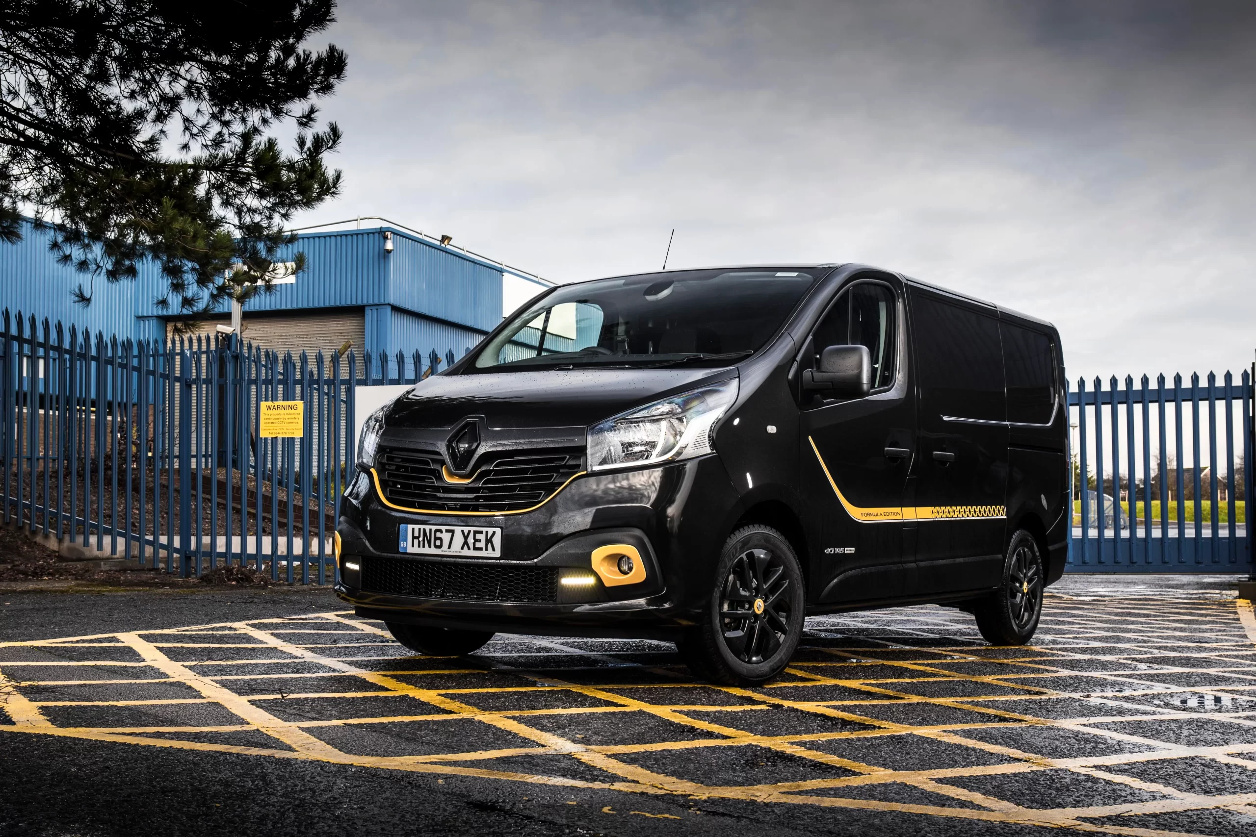 Because you can buy a Renault Van F1-Inspired, why not?