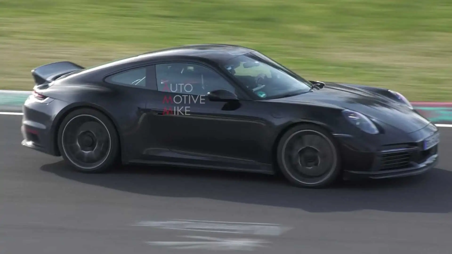 Porsche 911 Sport Classic is Being Pushed Hard at The Nurburgring