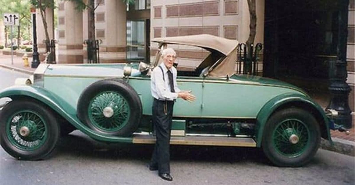 Rolls Royce is owned by a man who drives it for 77 years and spends 1M USD to preserve it