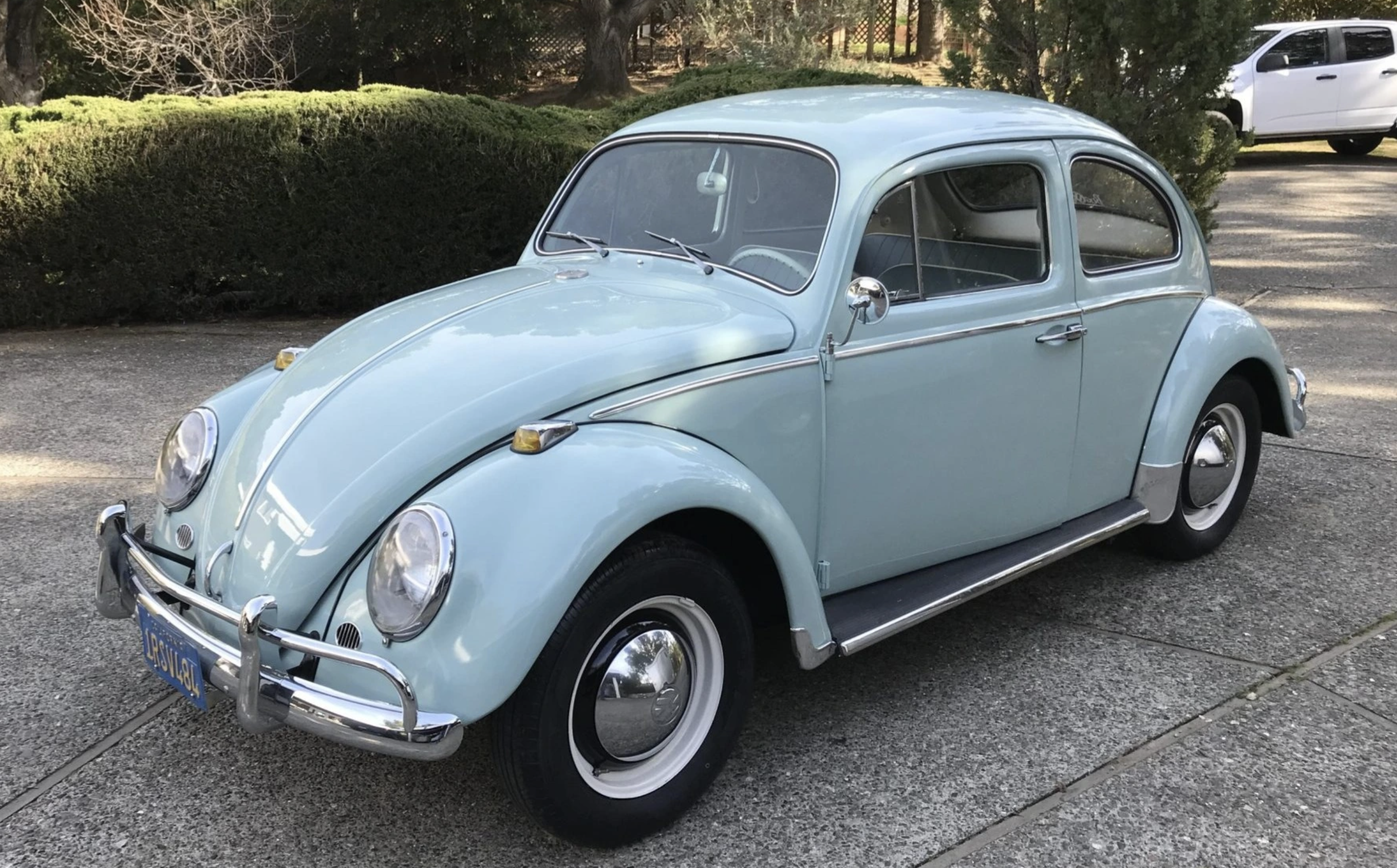 1964 VW Beetle sells for one million dollars for good reasons