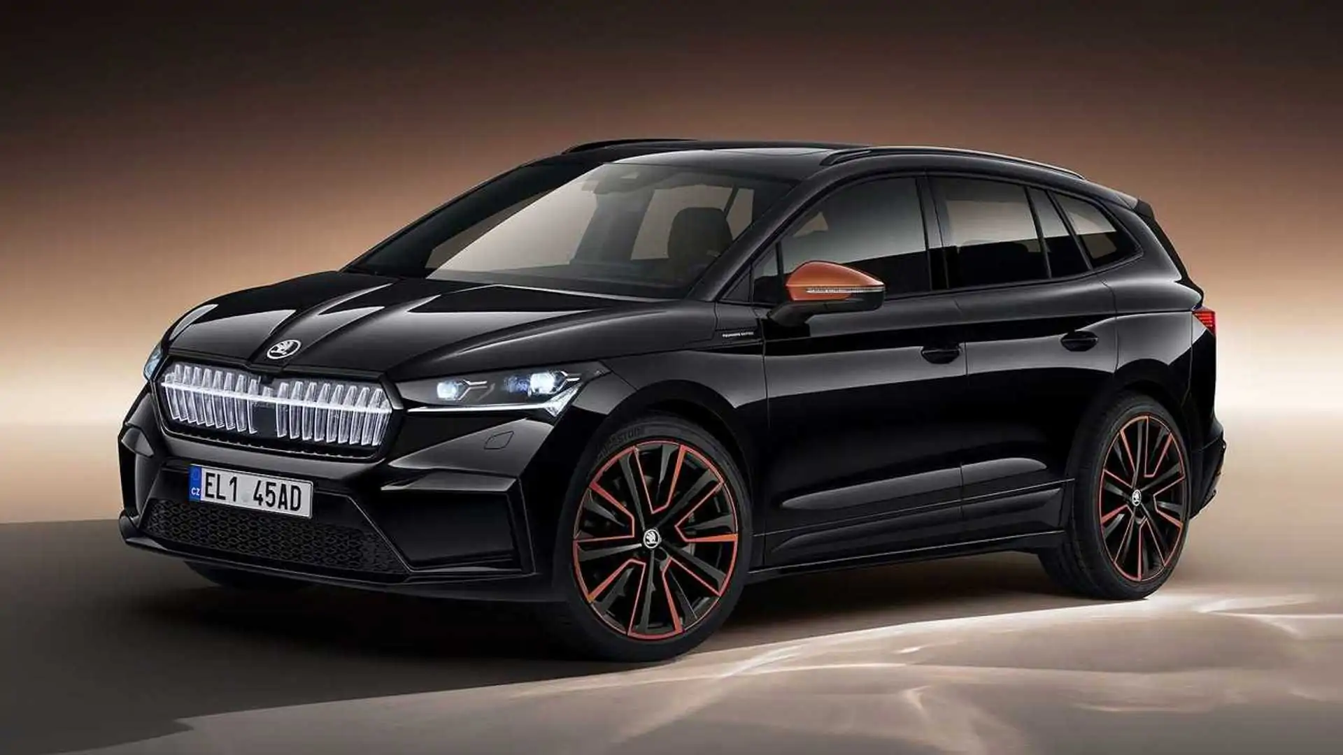 Skoda Enyaq IV Revealed with Illuminated Grille and Potent RS Version