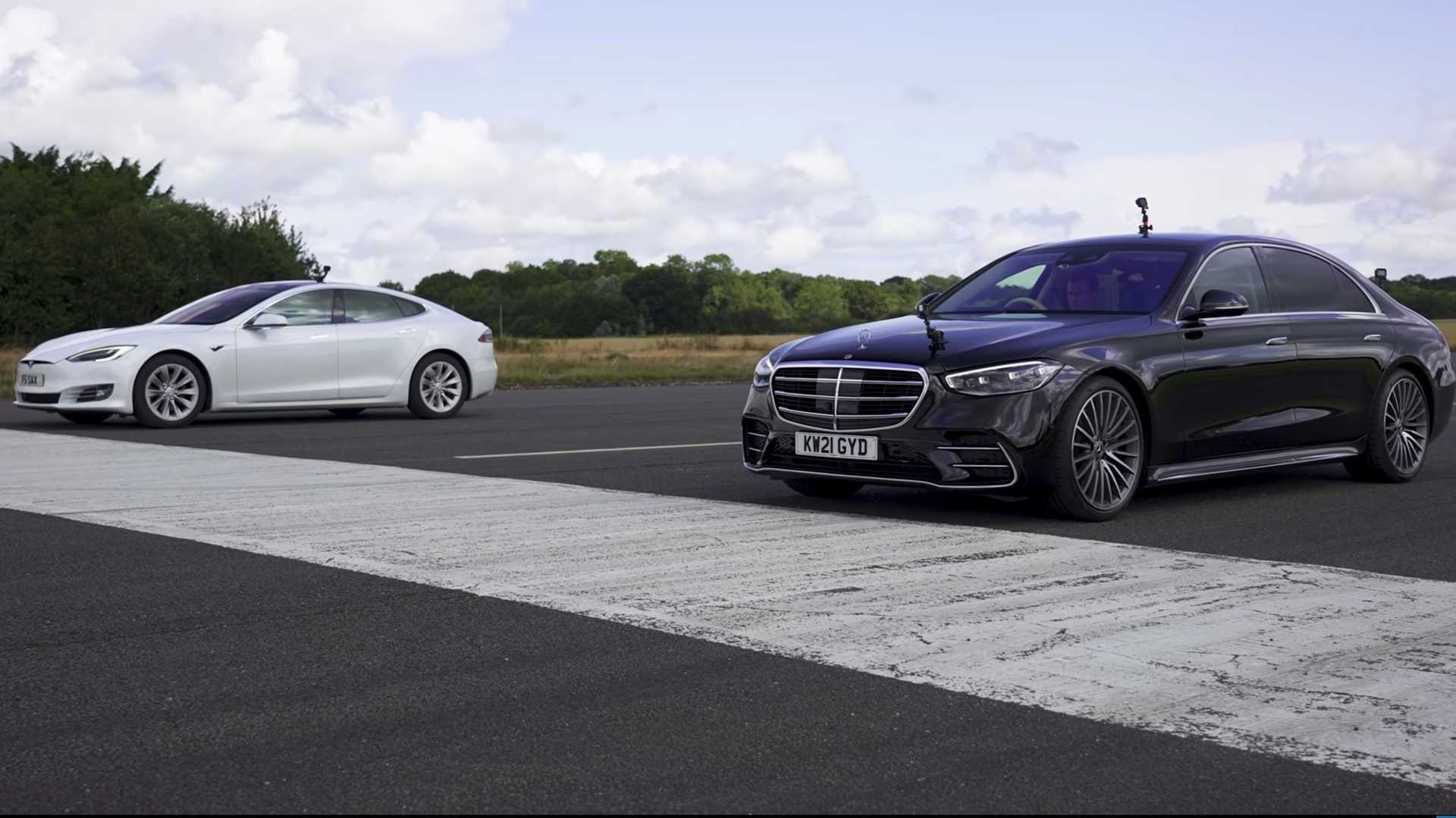 Latest Mercedes S-Class Races Tesla Model S P100D