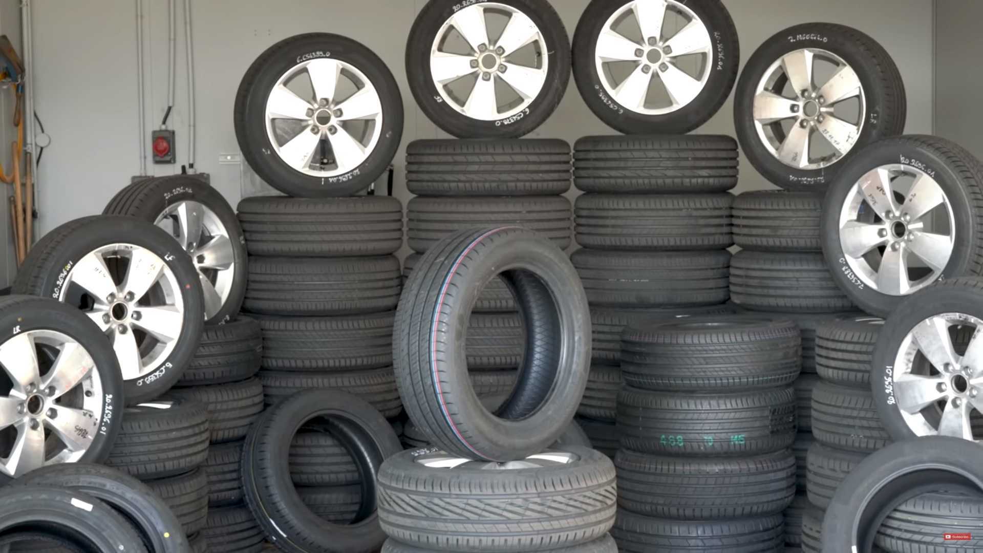 12 Brands of Tires for Everyday Use: A Video Review