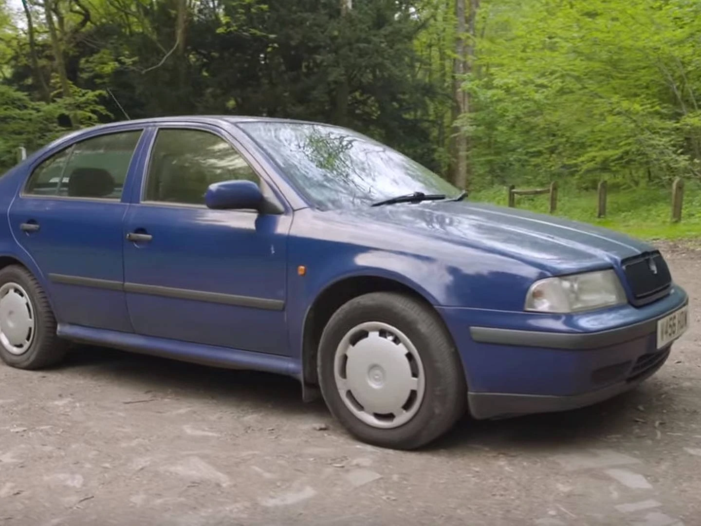 This is How A 432,000-Mile Skoda Octavia Feels and Looks