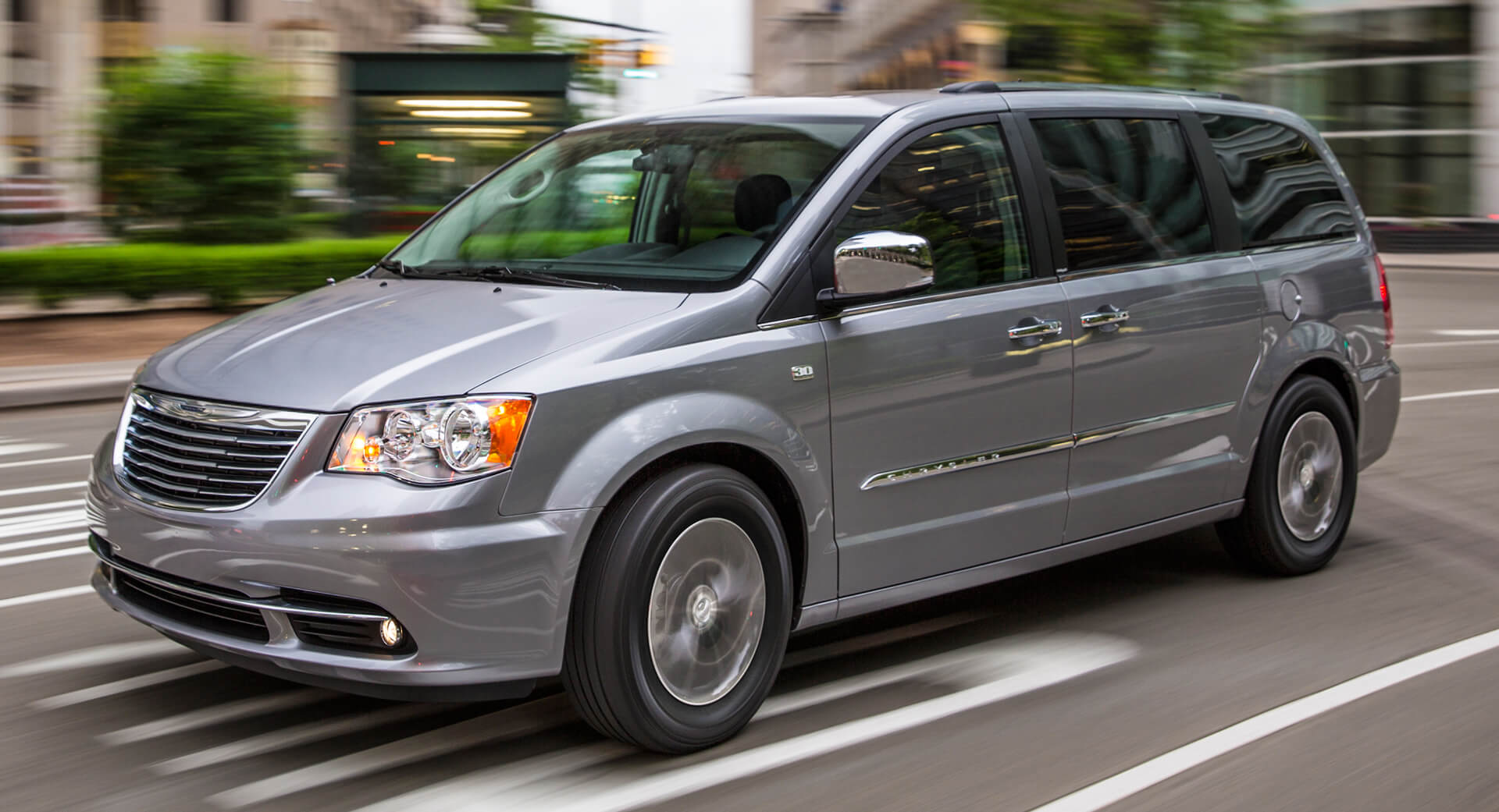 Chrysler Town & Country under Investigation for USB Charge Hub Fires