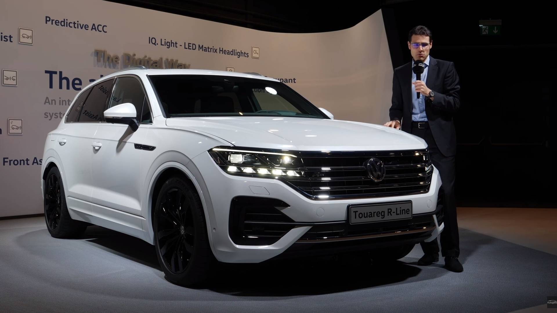 Enjoy 30 minutes of your day with the 2019 VW Touareg