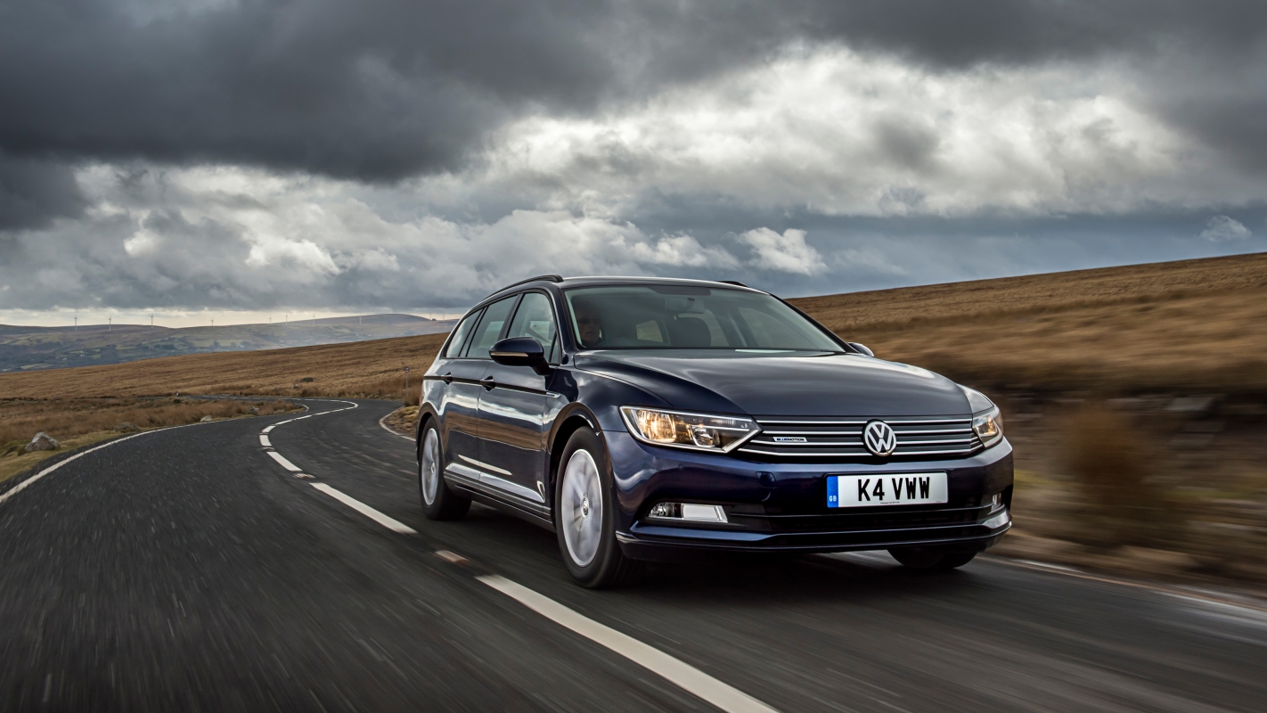 Why Do You Need a Truck? VW Passat Driver Places a Sofa in the Backseat