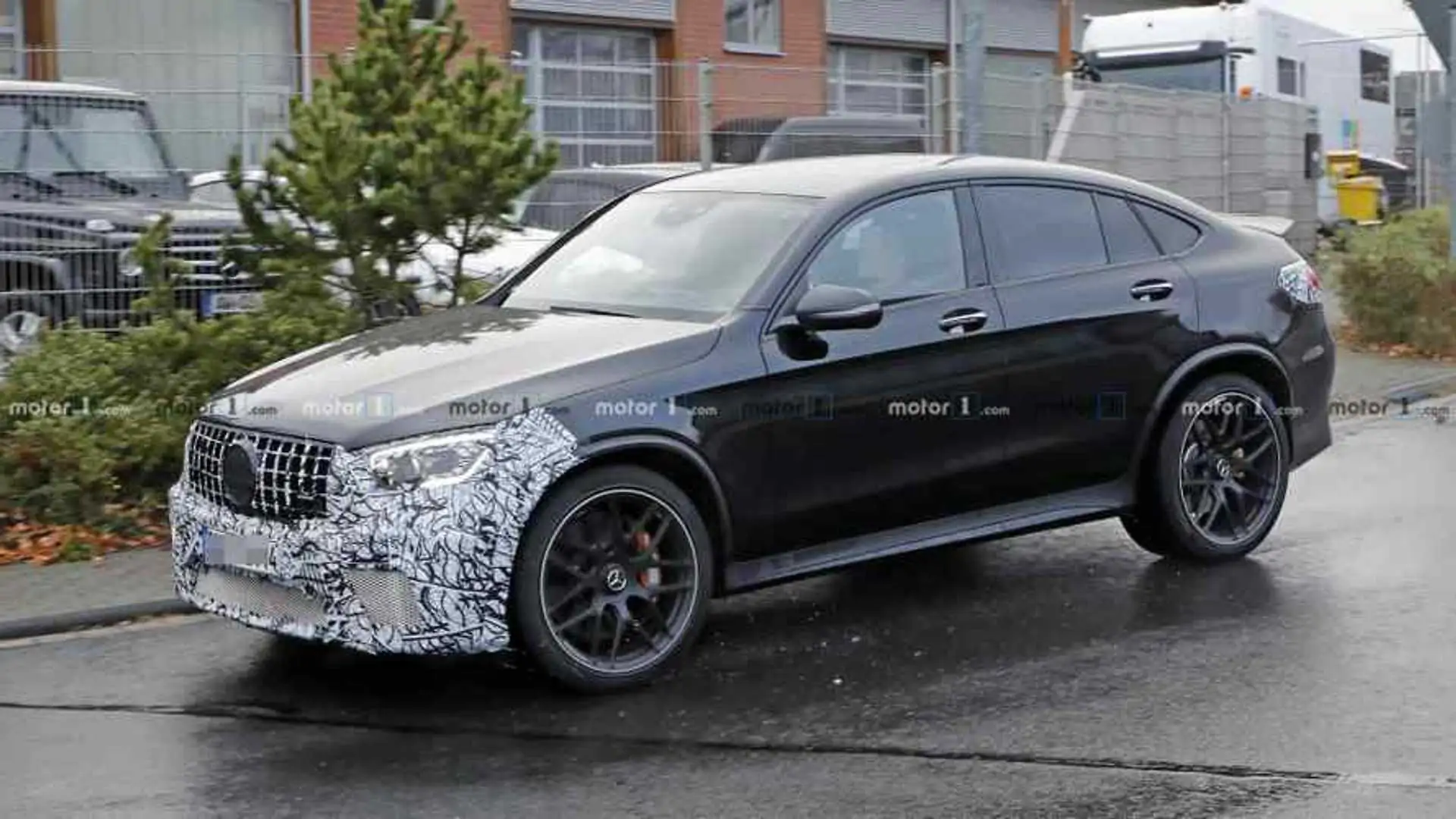 Mercedes-AMG GLC63 Coupe Spotted In Preparation For An Early Facelift