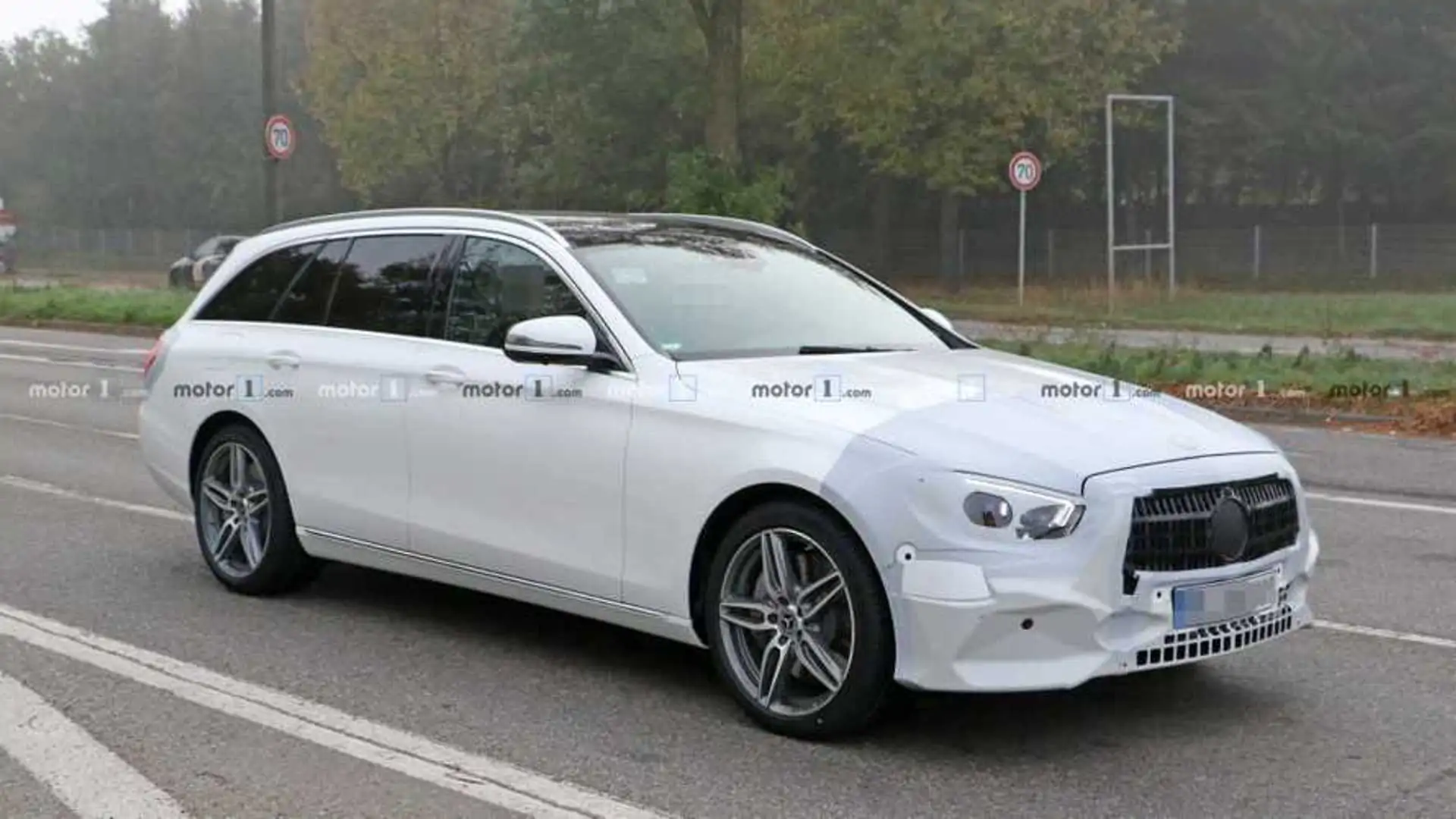 2020 Mercedes E-Class Wagon Dressed in White