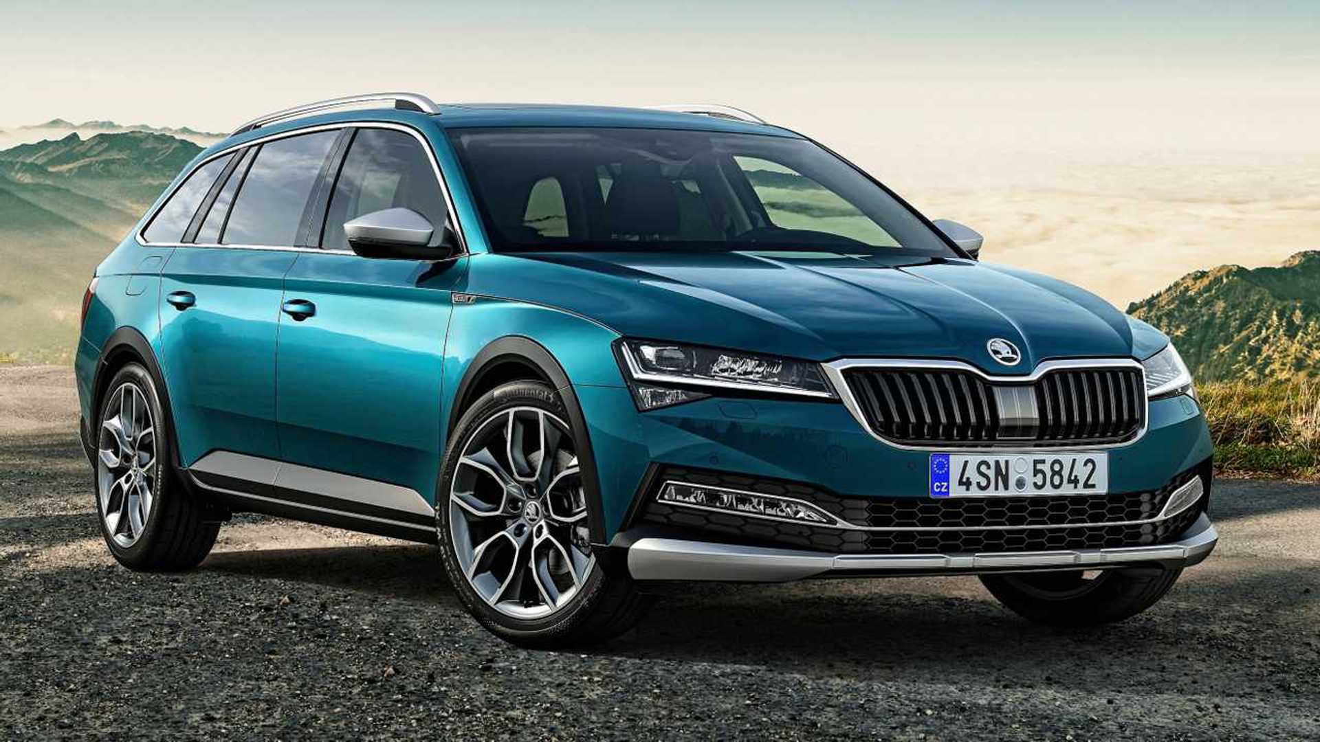 The 2020 Skoda Superb Scout is Unveiled as an Alternative to the SUV