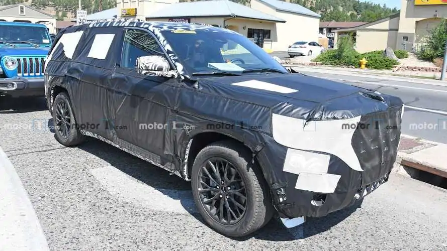 2022 Jeep Grand Cherokee Interior Looks Very Premium