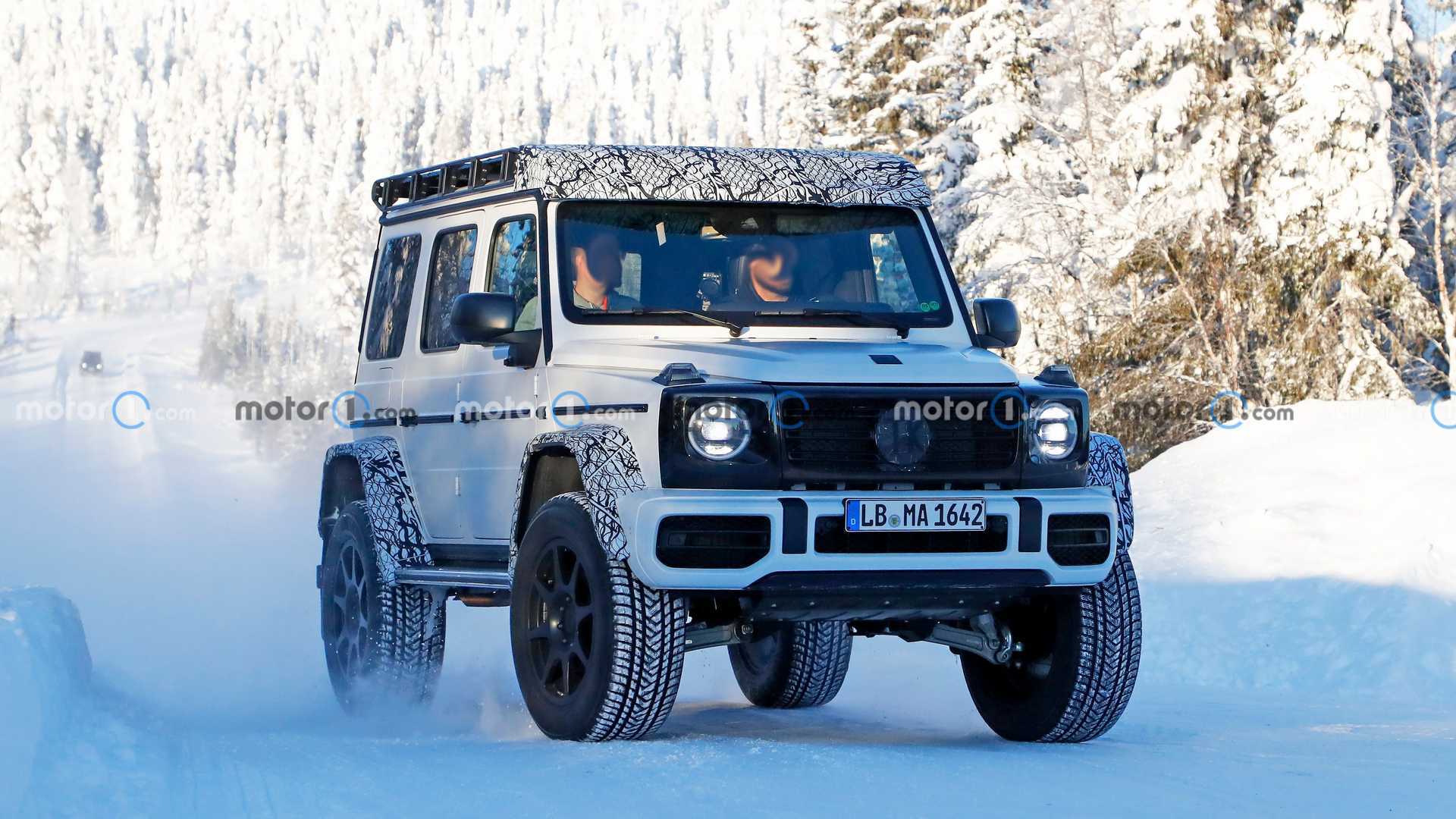 Mercedes-AMG Mercedes-AMG G Class 4x4 Spied in Winter's Wonderland