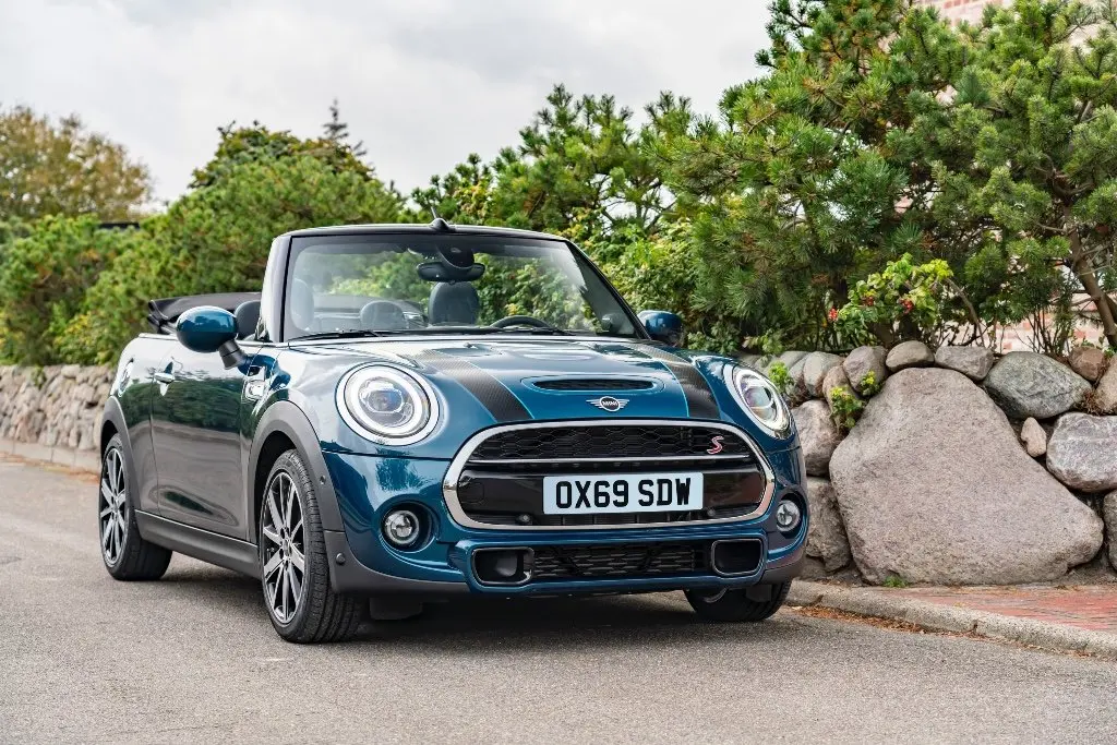 2020 Mini Lineup Announced in the U.S. Confirms Delay of Manual Gearbox