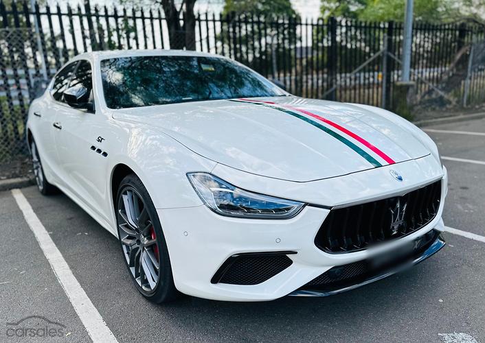 Maserati Levante And Ghibli Get $5,000 Hand-Painted Italian Flag