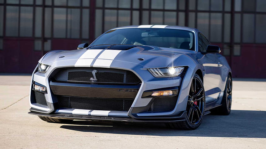 2022 Ford Mustang GT500 Heritage Pack arrives with Painted Stripes