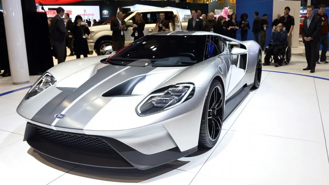 2017 Ford GT will cost approximately $400,000; annual production is limited to 250 units